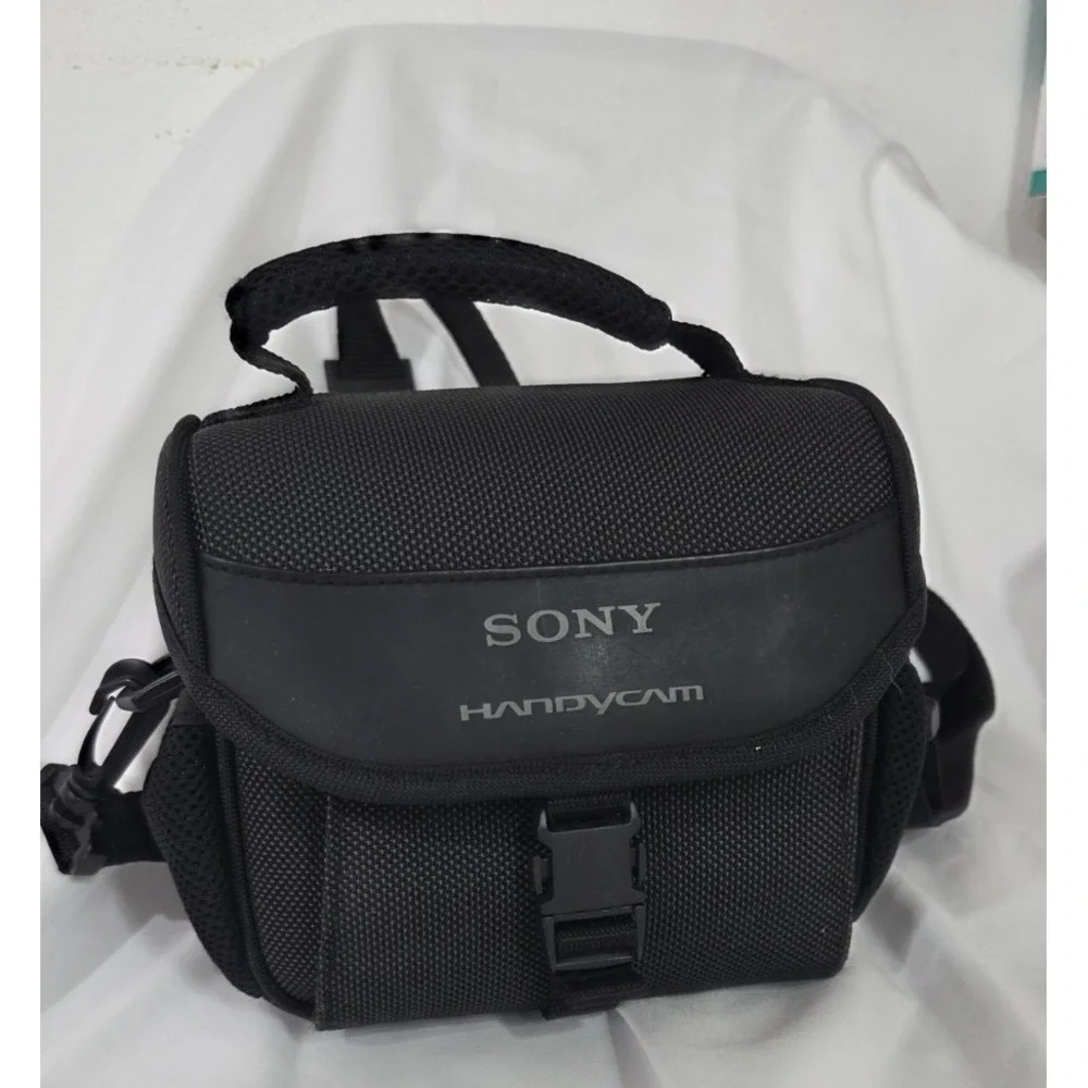 Sony HandyCam Camcorder Padded Carrying Soft Case Camera Bag Black with strap